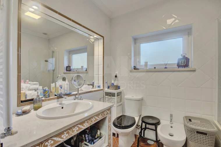 Moradia T5 para Venda em Carvalhal Benfeito Foto 10