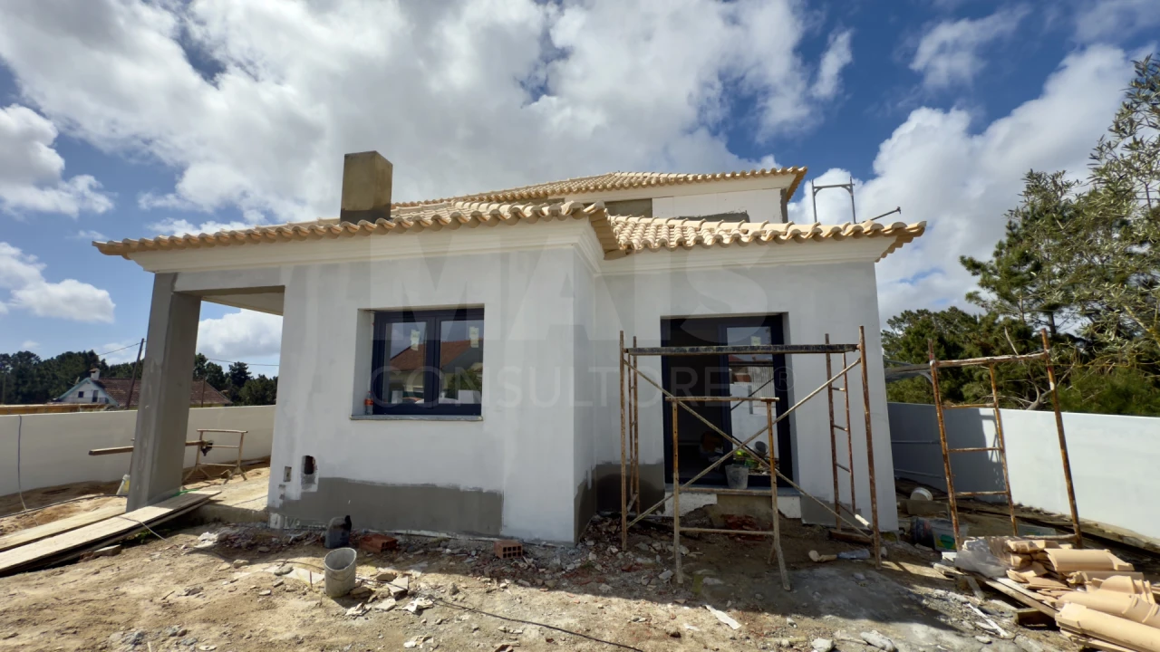 Moradia T4 para Venda em Fernao Ferro Foto 7
