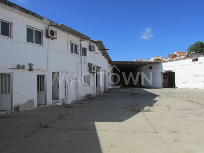 Armazém para Venda em Beato Foto 1