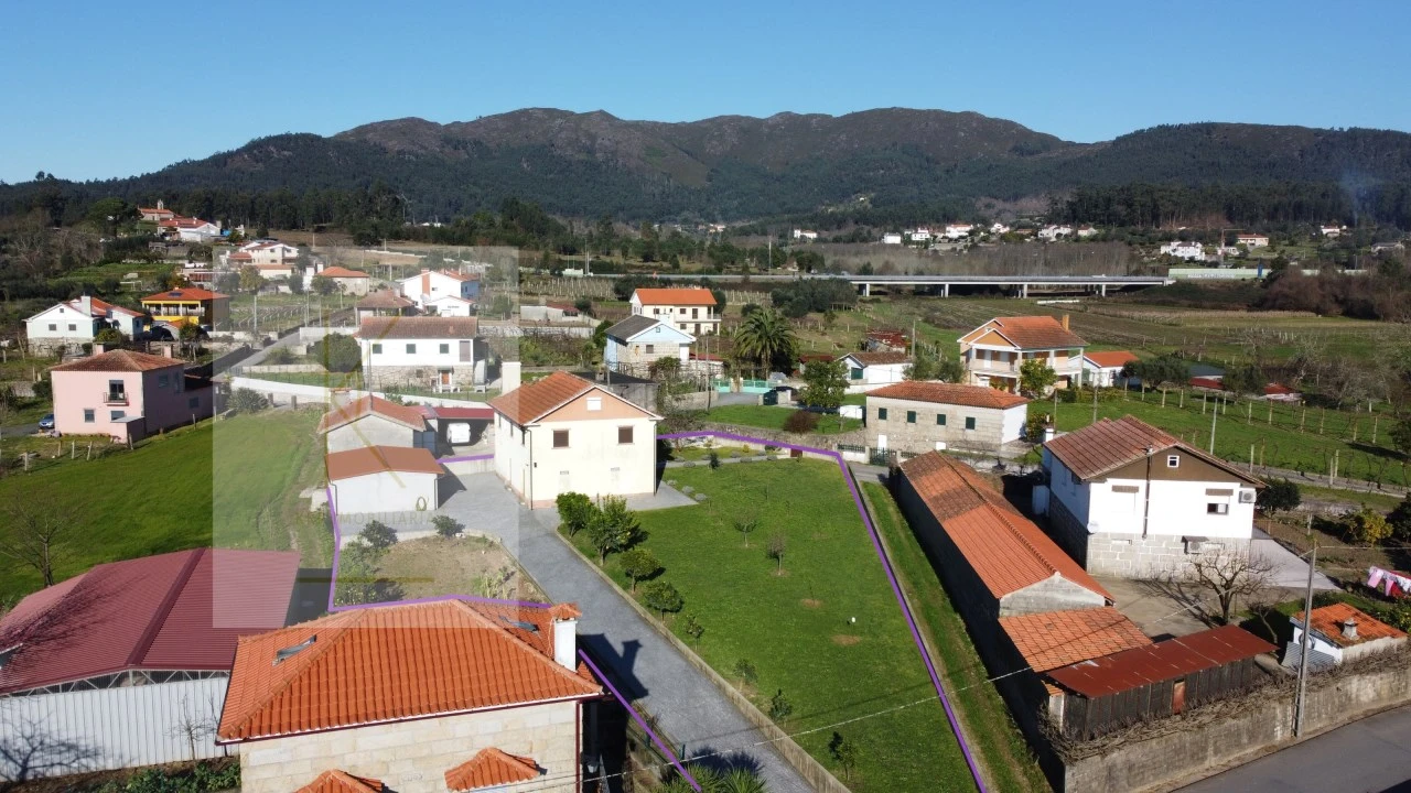 Moradia T3 para Venda em Cabração e Moreira do Lima Foto 9