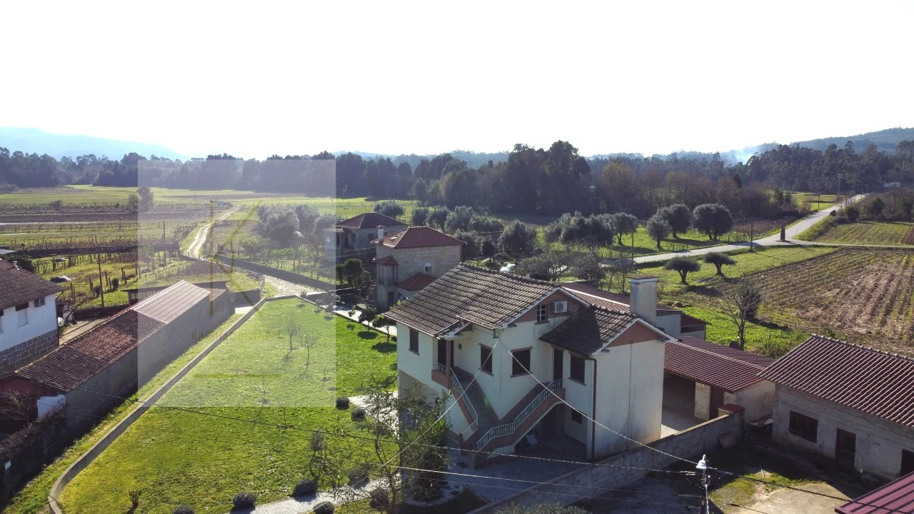 Moradia T3 para Venda em Cabração e Moreira do Lima Foto 14