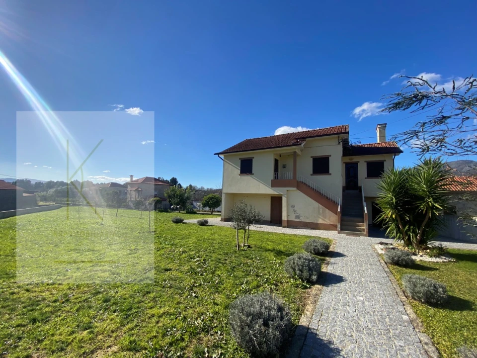 Moradia T3 para Venda em Cabração e Moreira do Lima Foto 35