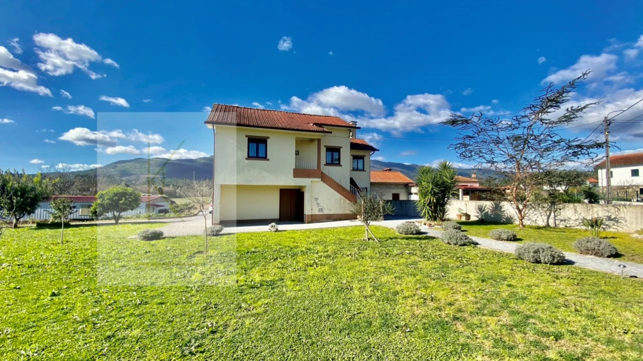 Moradia T3 para Venda em Cabração e Moreira do Lima Foto 41