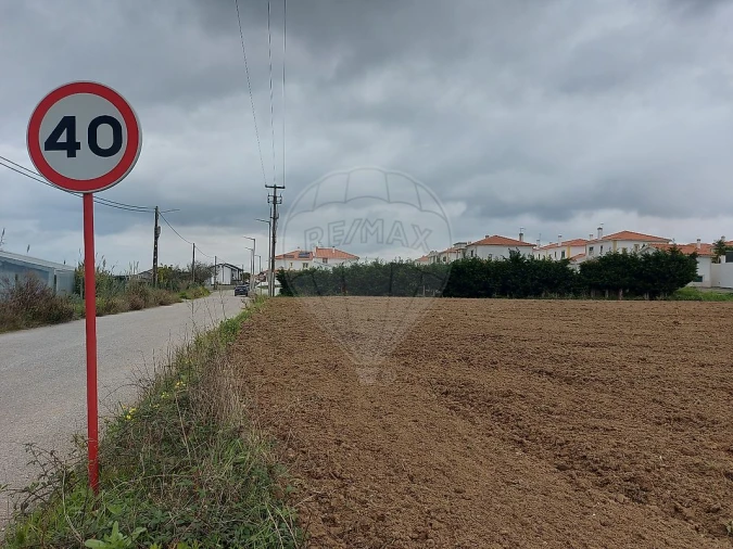Terreno para Venda em Serra D'El-Rei Foto 6