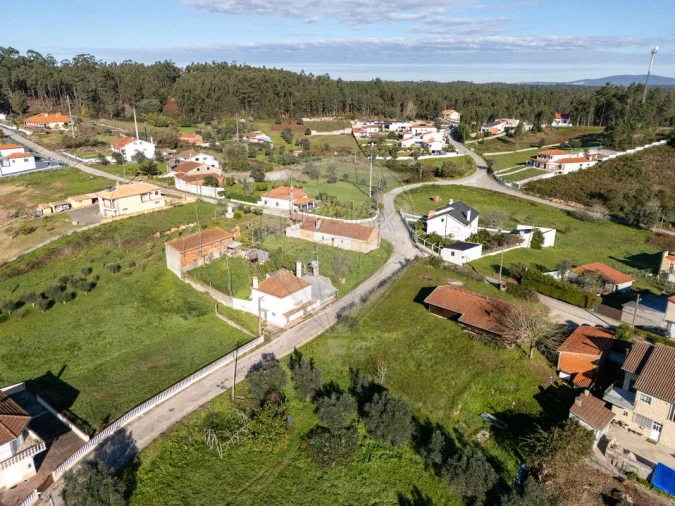 Moradia T3 para Venda em Santiago e São Simão de Litém e Albergaria dos Doze Foto 30