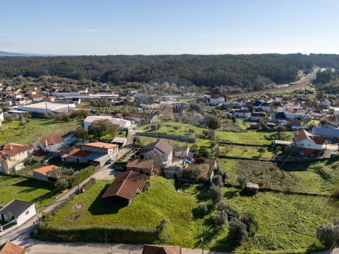 Moradia T3 para Venda em Santiago e São Simão de Litém e Albergaria dos Doze Foto 7