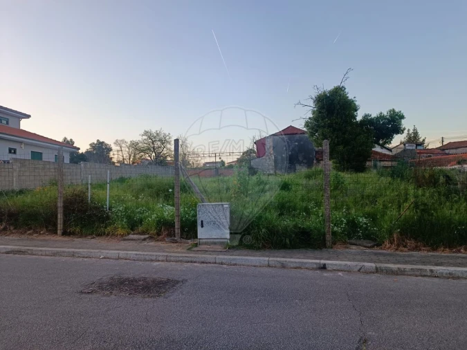 Terreno para Venda em Avintes