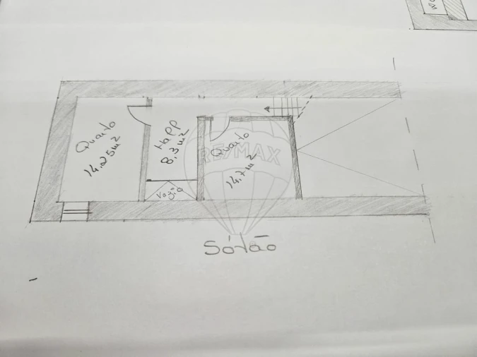 Moradia T4 para Venda em Almargem do Bispo, Pêro Pinheiro e Montelavar Foto 16