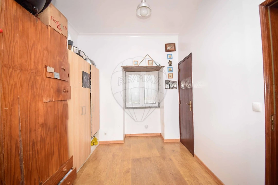 Moradia T4 para Venda em Almargem do Bispo, Pêro Pinheiro e Montelavar Foto 10