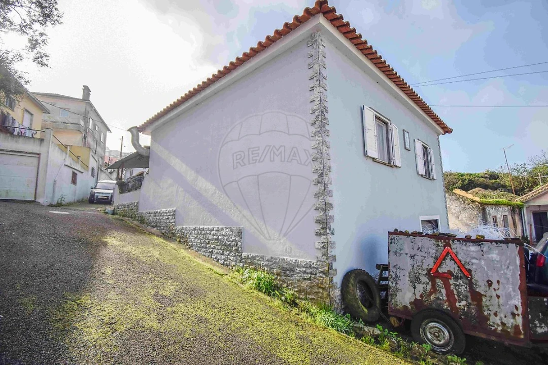 Moradia T4 para Venda em Almargem do Bispo, Pêro Pinheiro e Montelavar Foto 14