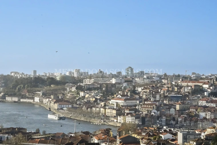 Escritório para Venda em Mafamude e Vilar do Paraíso Foto 1