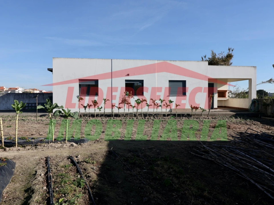 Terreno para Venda em Silveira Foto 2