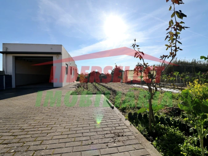 Armazém para Venda em Silveira Foto 2