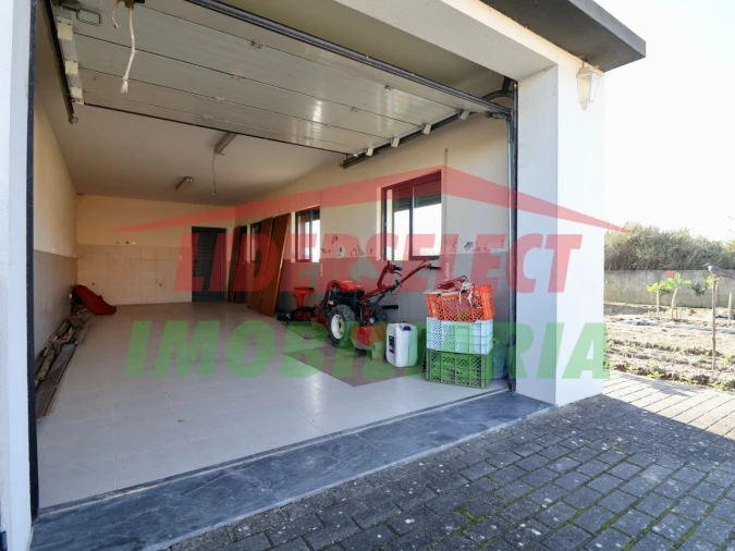 Armazém para Venda em Silveira Foto 3