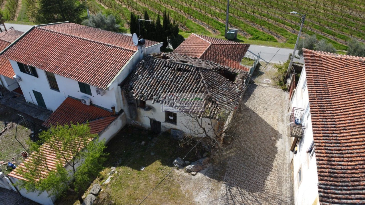 Moradia T3 para Venda em Eucisia, Gouveia e Valverde Foto 7