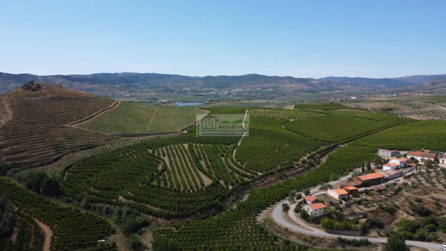 Moradia T3 para Venda em Eucisia, Gouveia e Valverde Foto 12