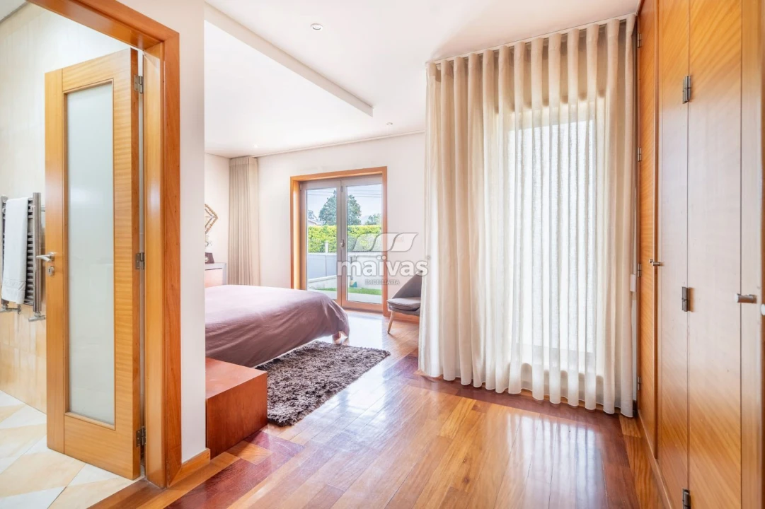 Moradia T3 para Venda em Ucha Foto 16