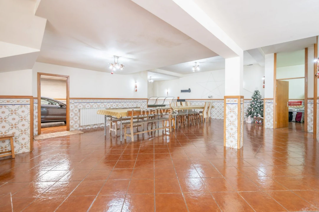 Moradia T3 para Venda em Ucha Foto 25