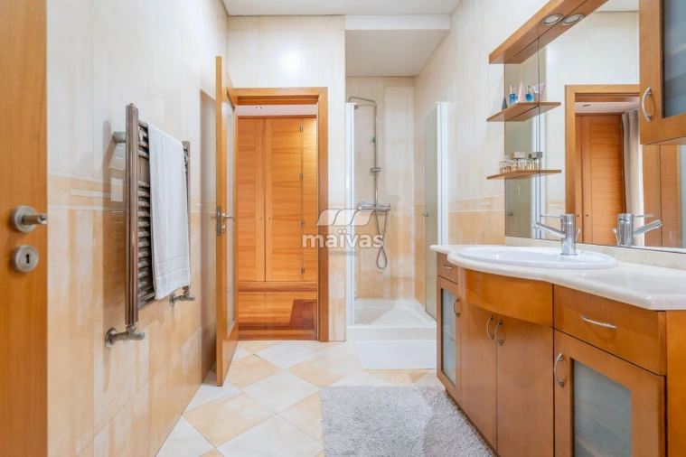 Moradia T3 para Venda em Ucha Foto 18