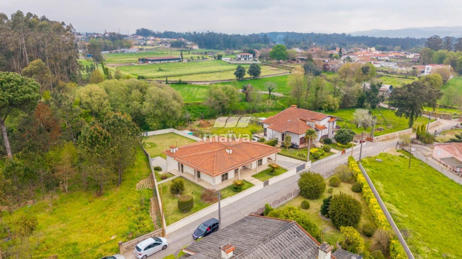 Moradia T3 para Venda em Ucha Foto 38