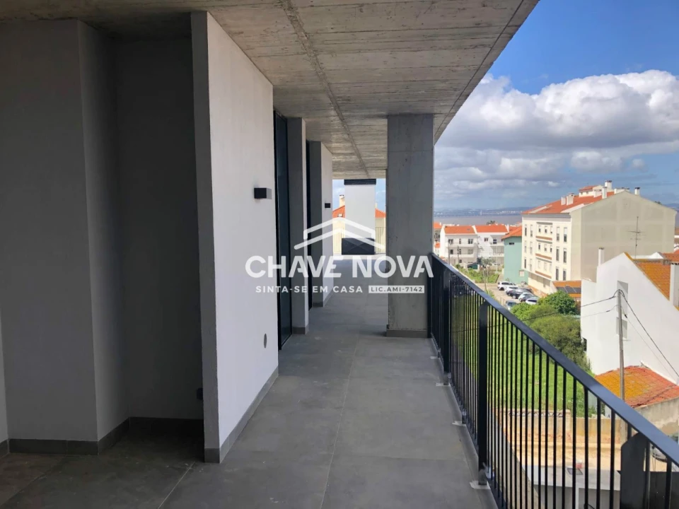 Apartamento T3 para Venda em Alcochete Foto 22