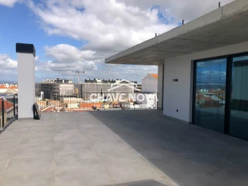 Apartamento T3 para Venda em Alcochete