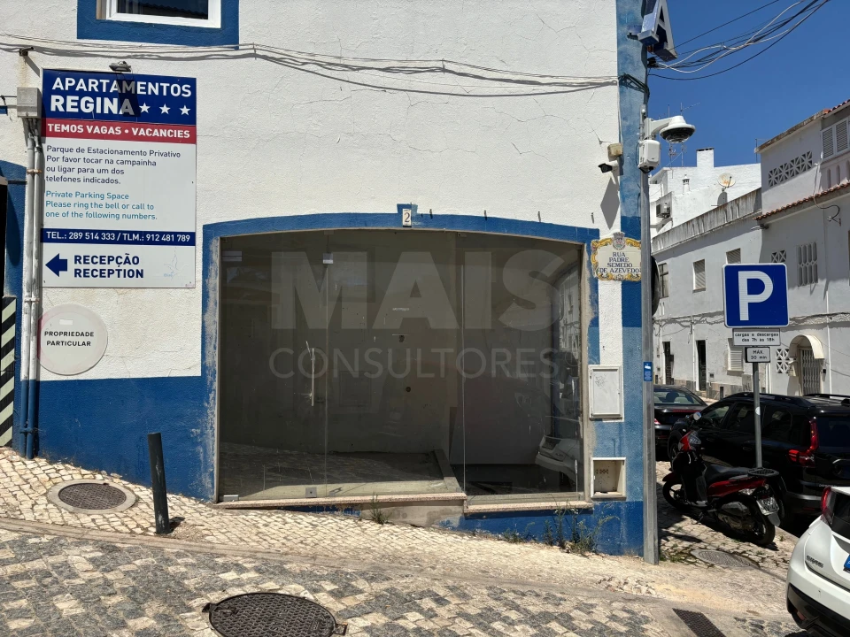 Loja para Venda em Albufeira e Olhos de Água Foto 1