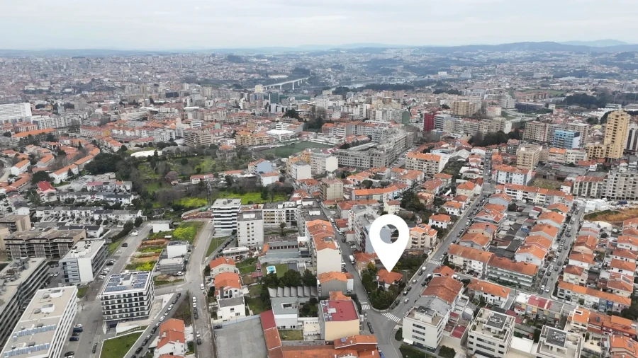Terreno para Venda em Mafamude e Vilar do Paraíso Foto 8