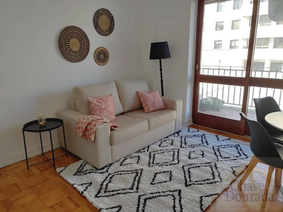 Apartamento T5 para Venda em Sé Nova, Santa Cruz, Almedina e São Bartolomeu Foto 10