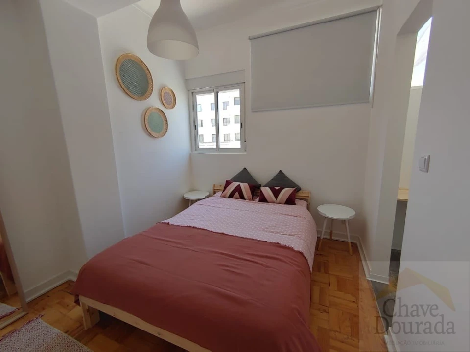 Apartamento T5 para Venda em Sé Nova, Santa Cruz, Almedina e São Bartolomeu Foto 17