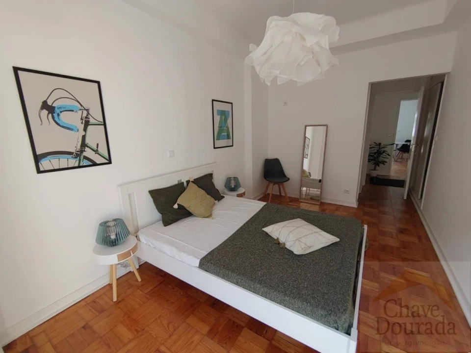 Apartamento T5 para Venda em Sé Nova, Santa Cruz, Almedina e São Bartolomeu Foto 19