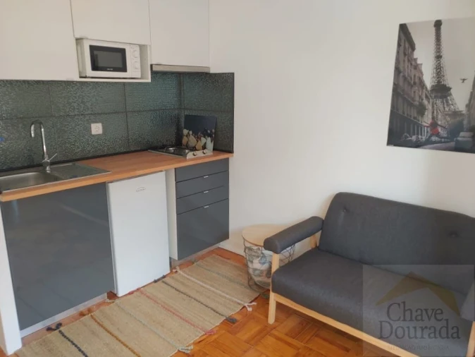 Apartamento T5 para Venda em Sé Nova, Santa Cruz, Almedina e São Bartolomeu
