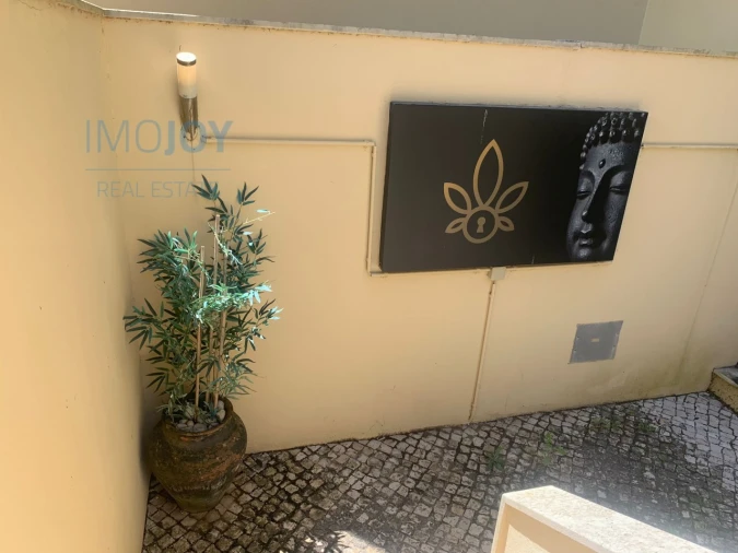 Loja para Venda em Carcavelos e Parede Foto 3