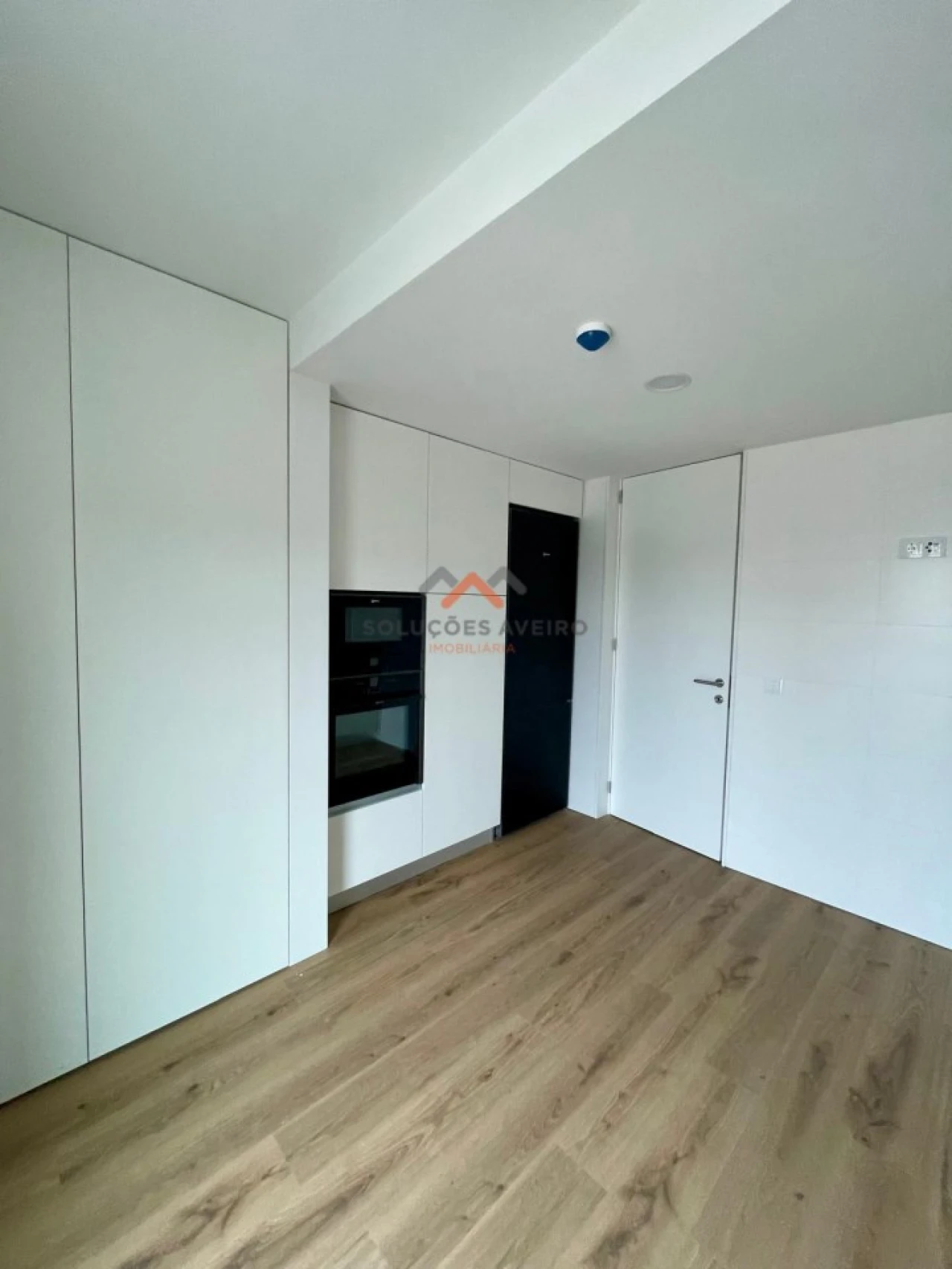 Apartamento T3 para Venda em Glória e Vera Cruz Foto 9