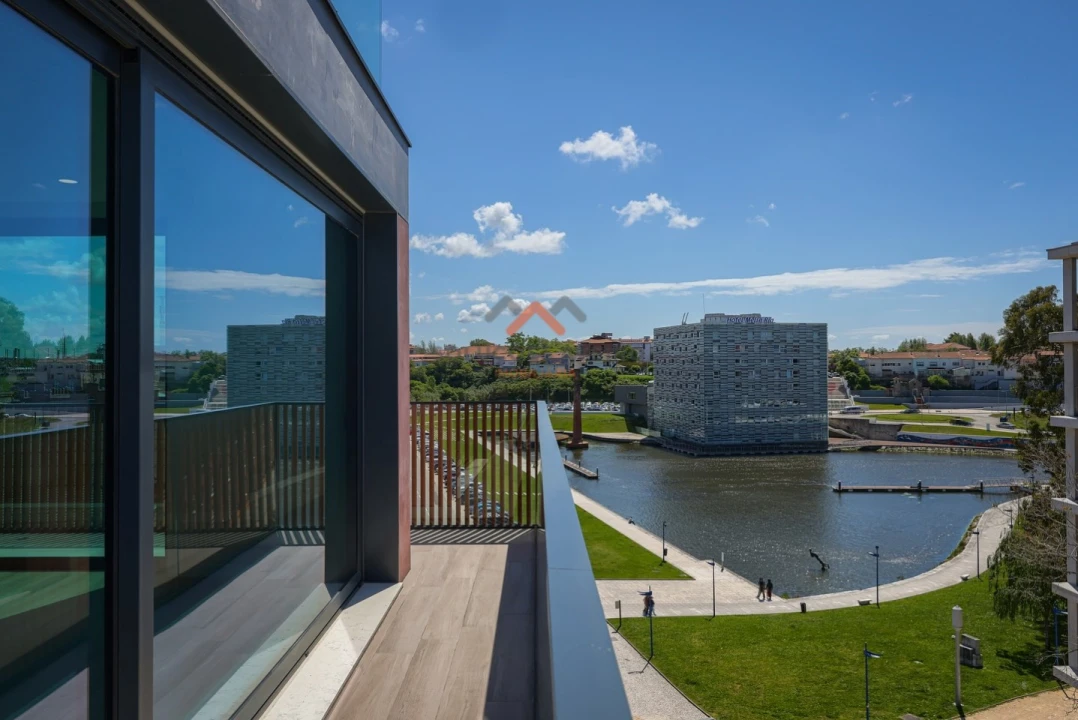 Apartamento T3 para Venda em Glória e Vera Cruz Foto 1
