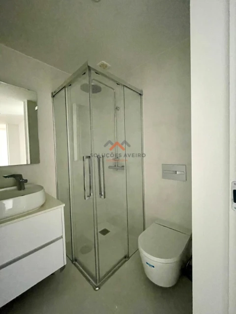 Apartamento T3 para Venda em Glória e Vera Cruz