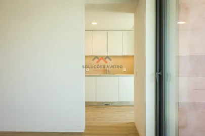 Apartamento T3 para Venda em Glória e Vera Cruz