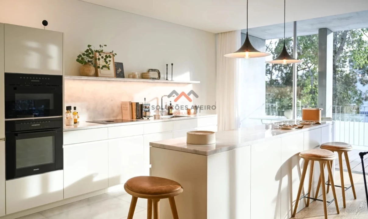 Apartamento T1 para Venda em Glória e Vera Cruz Foto 2