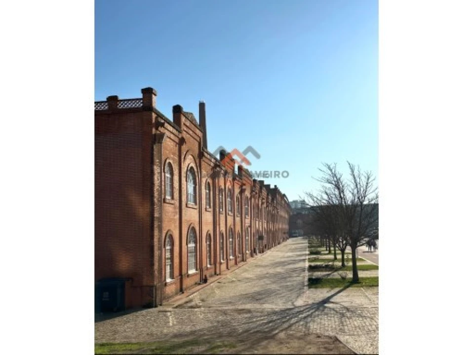 Apartamento T4 para Venda em Glória e Vera Cruz Foto 21