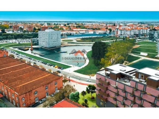 Apartamento T4 para Venda em Glória e Vera Cruz Foto 9