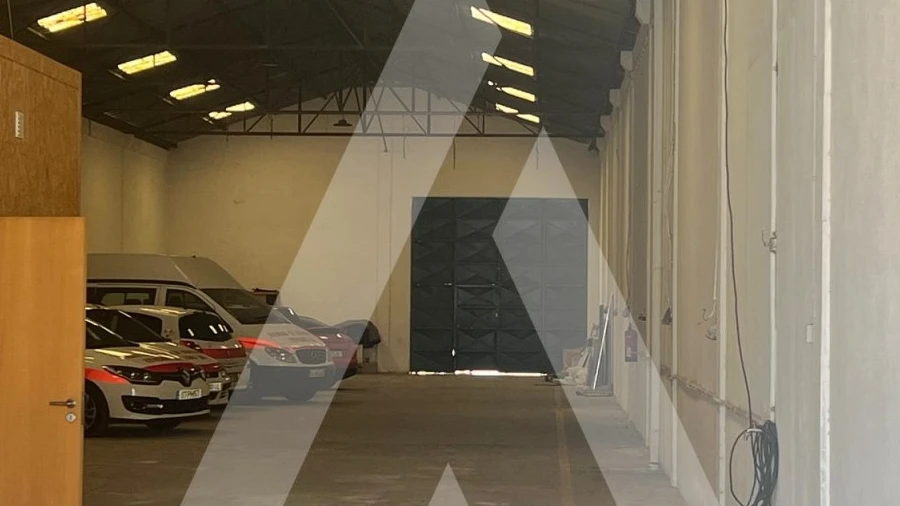 Armazém para Venda em Santa Joana