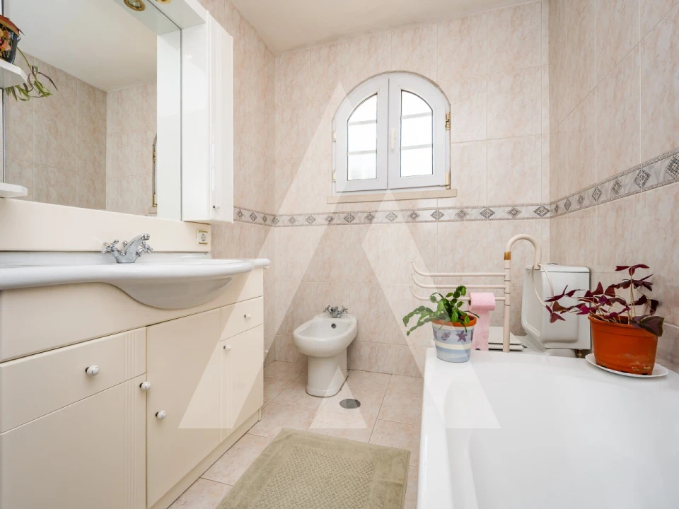 Moradia T4 para Venda em Talhadas Foto 42