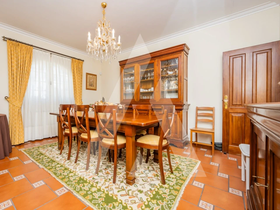 Moradia T4 para Venda em Talhadas Foto 5