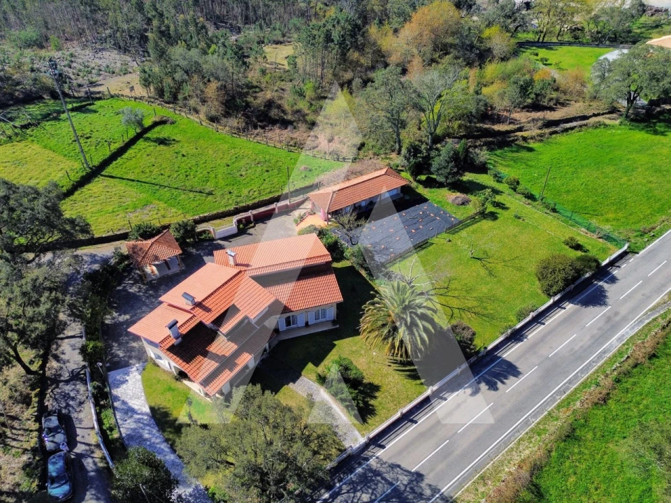 Moradia T4 para Venda em Talhadas Foto 70