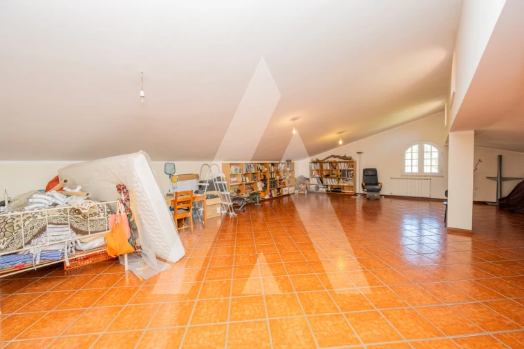 Moradia T4 para Venda em Talhadas Foto 46