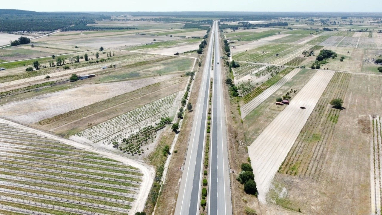 Quinta T2 para Venda em Almeirim Foto 12