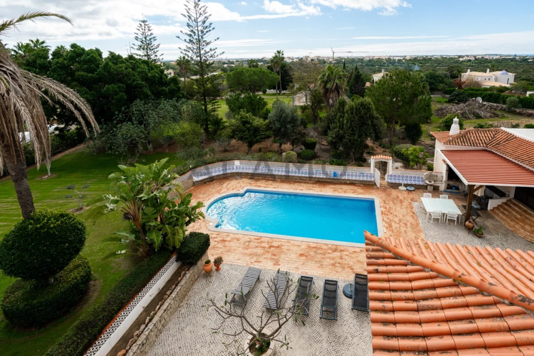 Moradia T9 para Venda em Loule (São Clemente) Foto 36