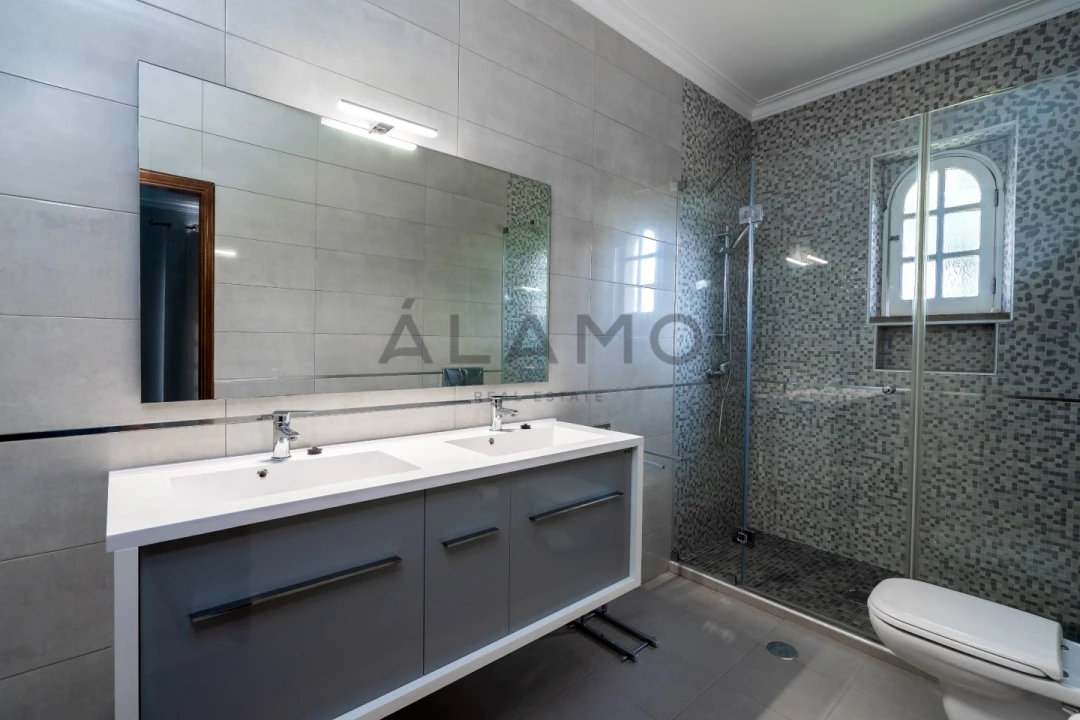 Moradia T9 para Venda em Loule (São Clemente) Foto 44