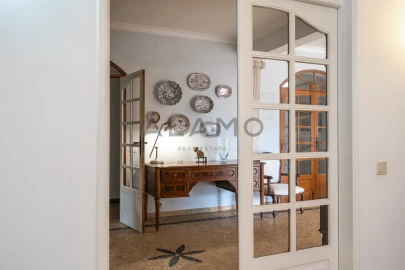 Moradia T9 para Venda em Loule (São Clemente)