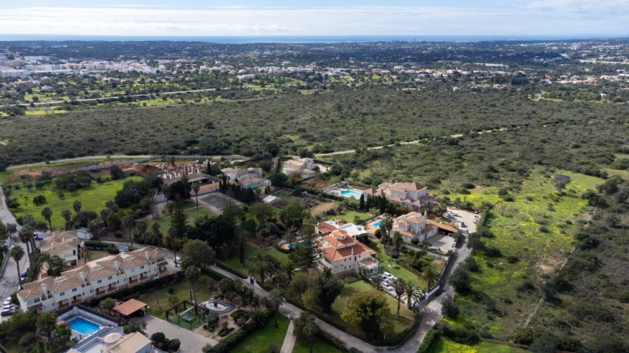 Moradia T9 para Venda em Loule (São Clemente) Foto 2